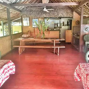 Huahine - Pitate Hébergement de vacances