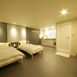 https://hostel-familie-station.busan-hotelsweb.com